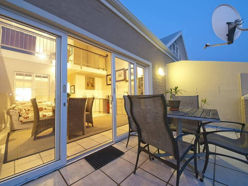 Appartamento Guadeloupe Self Catering Knysna Esterno foto